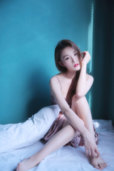 国产亚洲精选美女久久久久