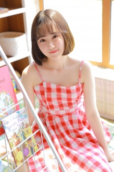 年轻的妈妈